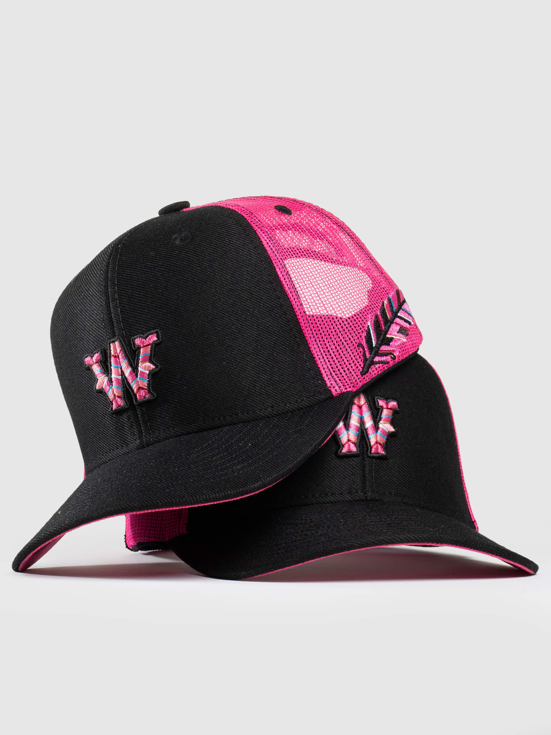 Boné WestWorld Penacho