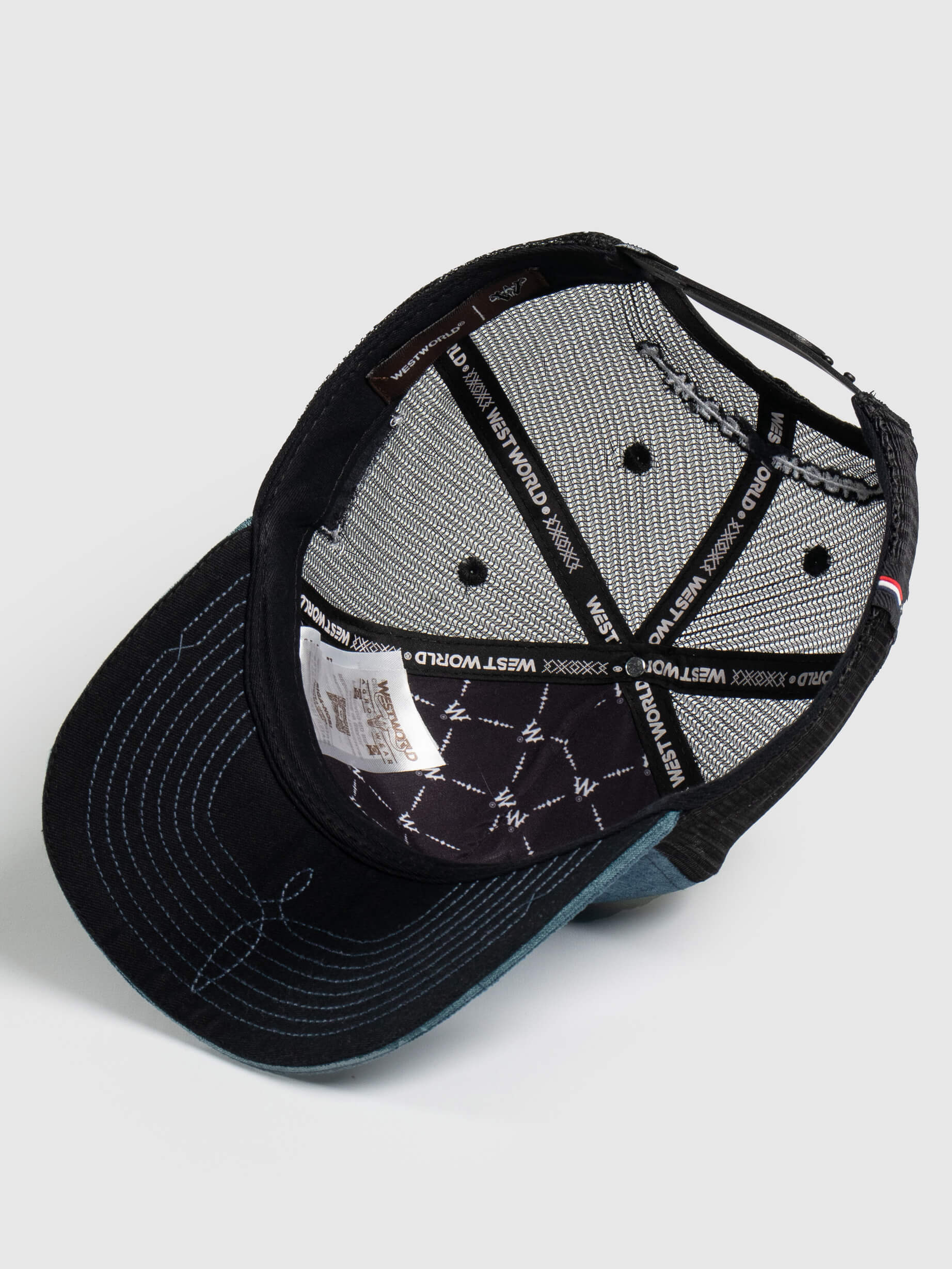 Boné WestWorld Linho