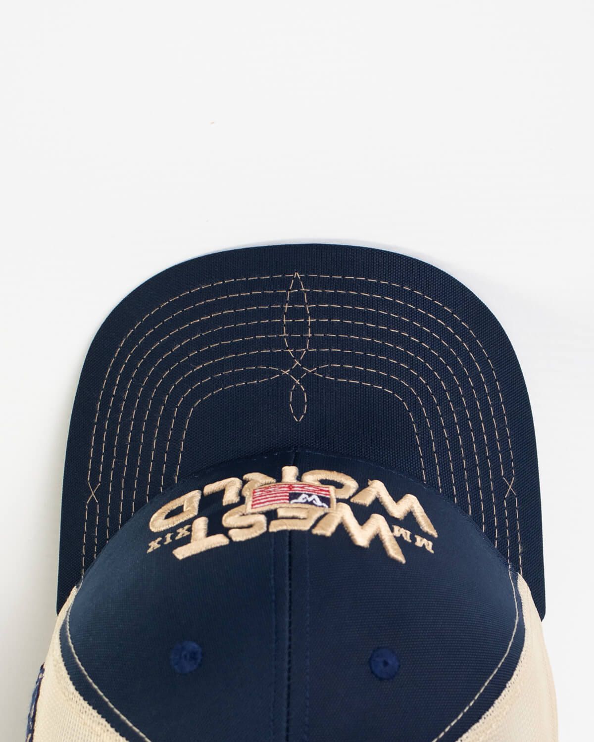 Boné WestWorld Wanted