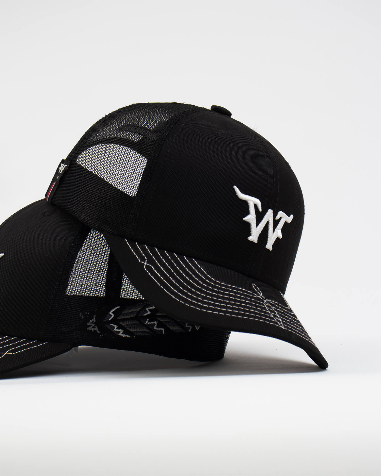 Boné WestWorld Penacho