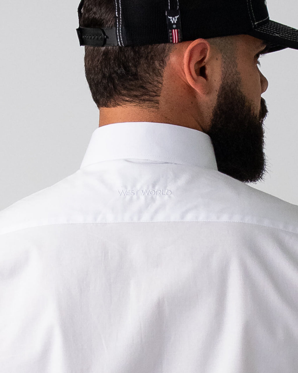 Camisa Básica Masculina Algodão Egípcio com Elastano e Bolso Manga Curta