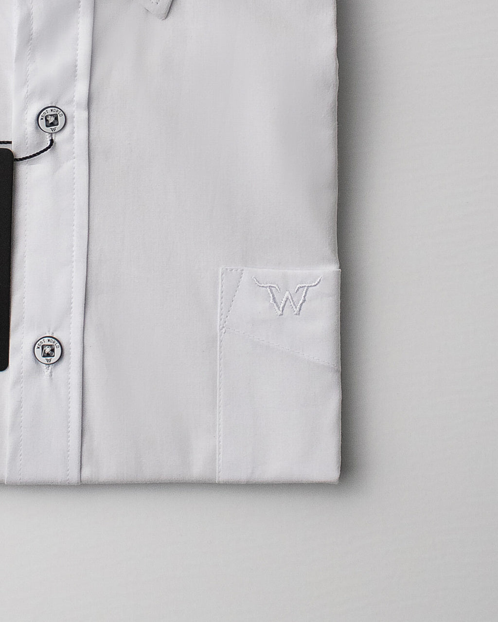 Camisa Básica Masculina Algodão Egípcio com Elastano e Bolso Manga Curta