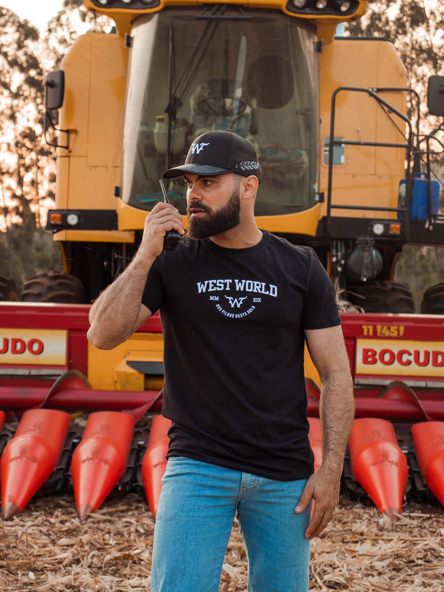 Camiseta Masculina WestWorld Fronteira